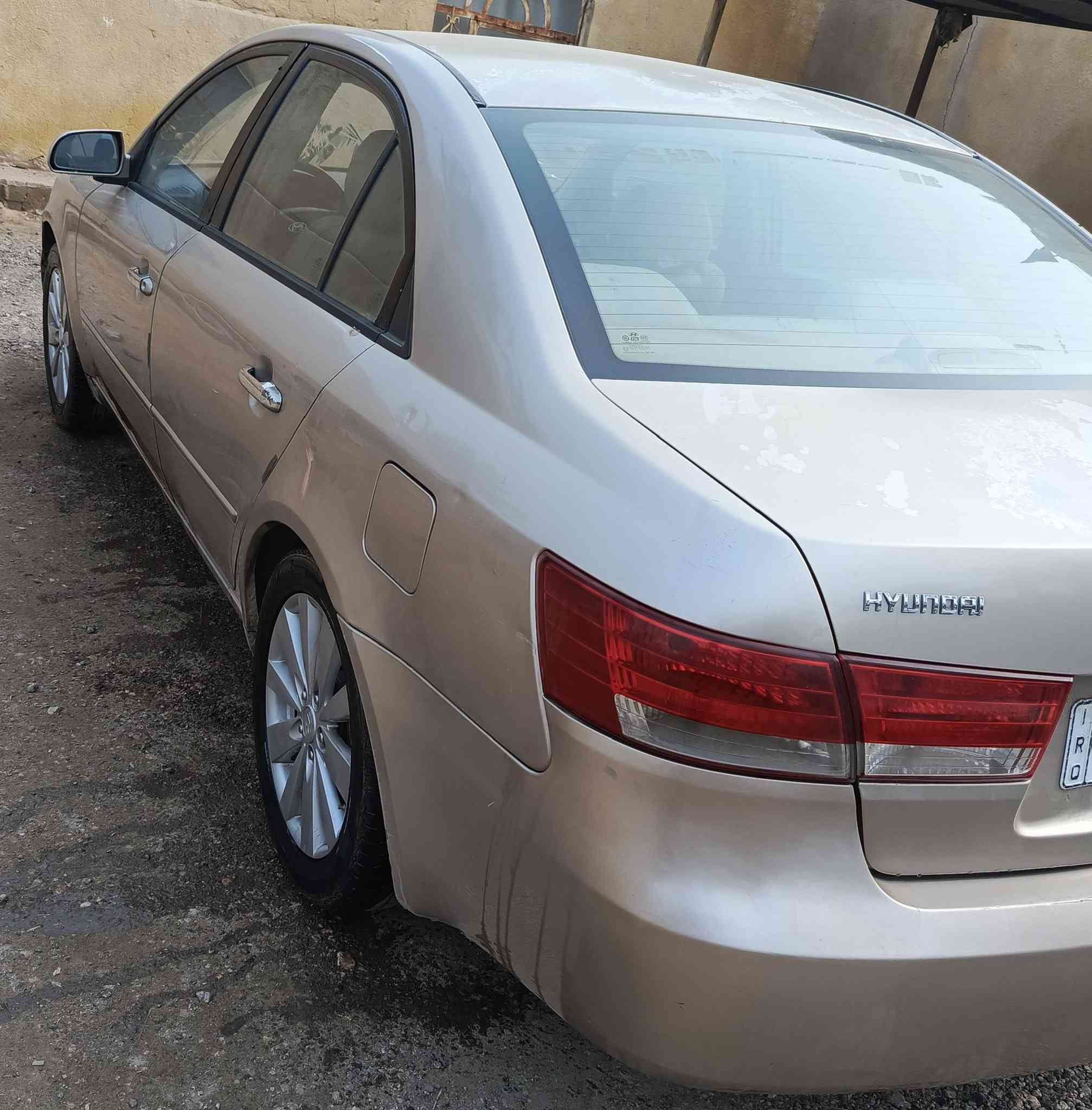 سوناته خليجي موديل 2008 مكفوله من الصبغ والضربه والتبديل فقط شخوط بسيطه مكينه 2400 رقم قادسيه انگليزي بسمي مكينه وگير وحداديه وتبريد كله جديد السعر 98 مكان السياره ديوانيه غماس للاستفسار ***********
