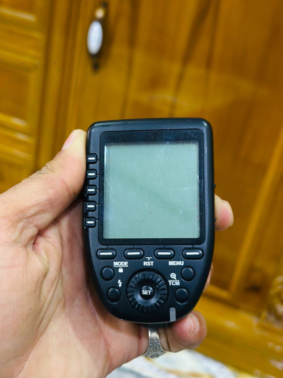 فلاش نيكون godox V1+تريكر 
كلش نضيف وشغال شرط الفحص
بسعر 175 قفل  مع التريكر 
ماكني كربلاء وتوصيل متوفر 
واتساب ***********
@إشارة
