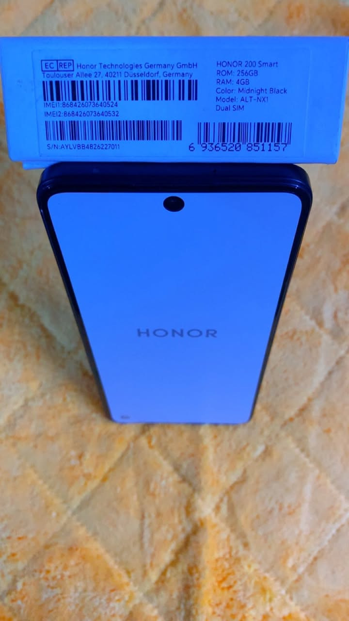 HONOR 200 SMART 5G
جديد ممفتوح متوفر قطعتين 
ذاكرته 256 
امانه الله ماعرف سعره 
انطوني سعر باليرضي بي الله 
مكاني بغداد شهداء البياع 
***********
