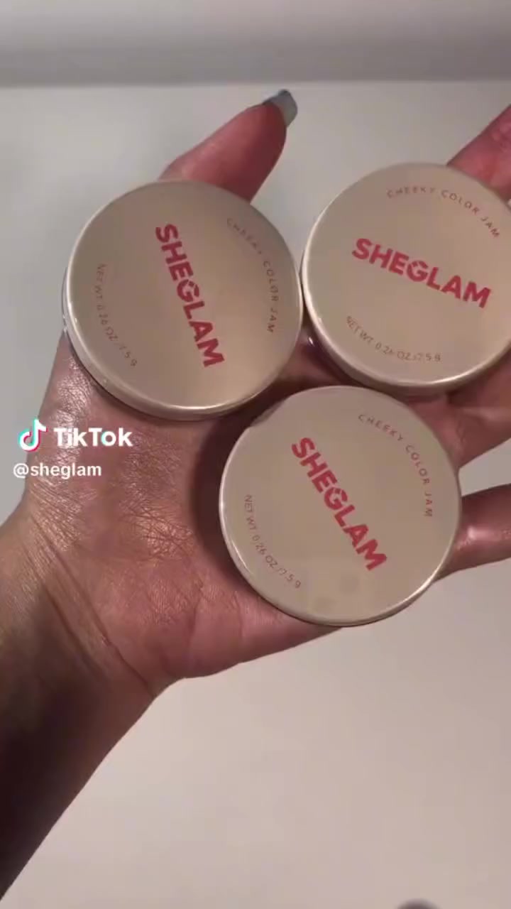 بلاشر كريمي من شيكلام 
يوجد توصيل


**إذا كنت صاحب هذا الإعلان وتريد حذفه لأي سبب، رجاءا أرسل رسالة إلى الدعم الفني**