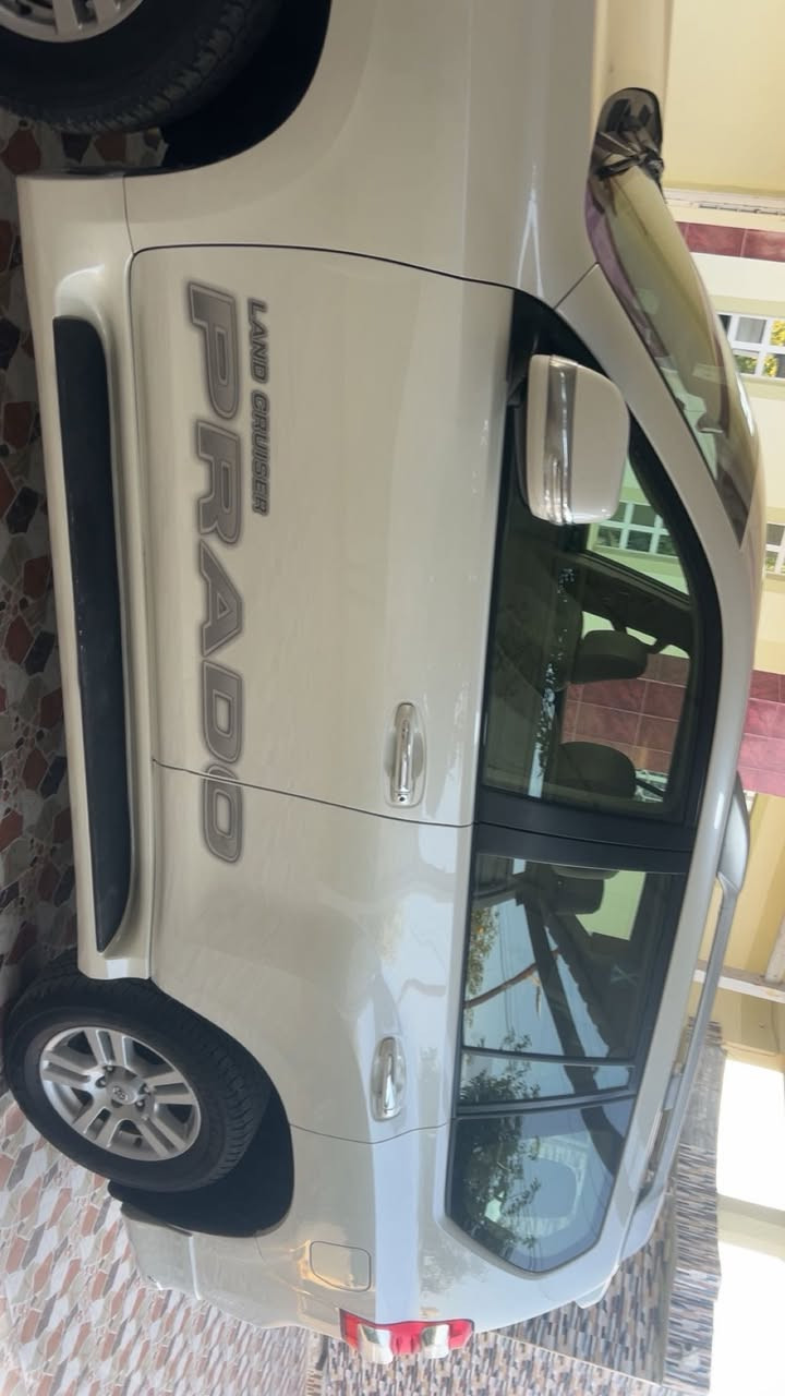 برادو VX كويتي
السعر 240 وبيها مجال
رقم بغداد أنكليزي بأسمي
صبغ صفحه اثر شخوط

بيها سونار
مكينه 6 سلندر 2700
ماشيه 220
سبير تعليك
ثلاجة
تبريد 3قطع
حساسات خلفية
7سبعه راكب
اشاير بل مري
مري شفط
شاشه
كامره خلفيه
تحكم جهتين
-مكان السياره لانبار
-الاتصال على الرقم ***********
