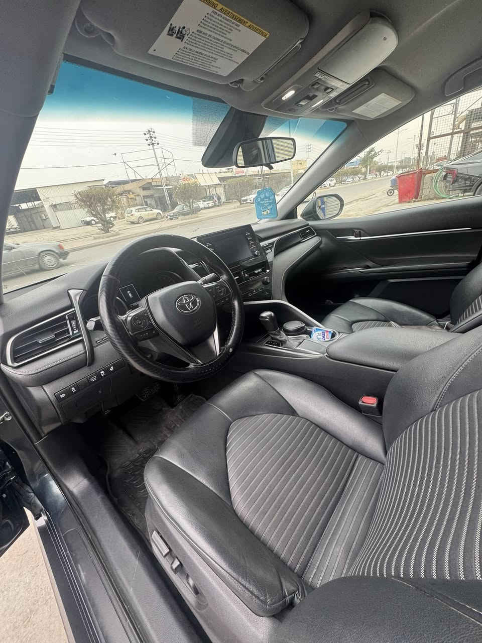 السلام عليكم
كامري موديل 2021

 

ضرر  امريكا جاملغ خلف السائق

بالعراق بابتين جهة السائق والباب الخلفي عكس السائق  + بنيد صبغ فقط صبغ بدون فتح

ماشية 70 ميل

مواصفات Se فول عدا البصمه والفتحه

رادارات

كشانة جلد كهربائية + تفدئة

شاشة كبيره شكل الجديد

اوتو ستوب

اوتو هيل

منحدارات

٣ انظمة قيادة

لايت ليدرنهاري

محرك 2500 Vvt

السعر 163 ورقة وببها مجال بسيط

 

الاتصال ***********
