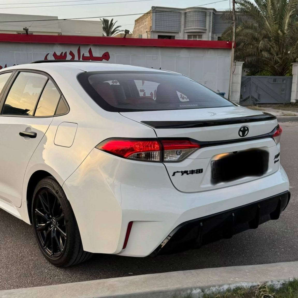 كورلا 2025  S بلاك ادشن 
محرك 1800 هايبرد HEV مري بلاك بلادي 
ويل بلاك كبير ماشيه 12 الف 
محرك 1800 هايبرد شحن ذاتي 
بصمه + دخول ذكي 
هاندر بريك بصمه + اوتو هولد 
كشنات جلد مشمسي كرسي كهرباء
رادار امامي 
سياقه اليه 
تبريد قطعتين 
تبريد بيانو شاشه 
شاشه ابل كار بلي + كامره خلفيه 
مانع نزلاق + مود درايف +  ايفو مود 
كيجات شاشه دجتل 
  
مقاعد جلد 
ويل بلاك حجم 17 
حساس لايت كامل اوتو عالي ناصي اوتو + حساس ظغط اطار 
تحكم سترين كامل فول 
لايت زينون + لد صباحي + اشاره لد 
كت اس بلادي 
شاير مري 
عزل حراري
رقم بغداد بسمي
مكاني النجف 
رقم صاحب سيارة ***********

💲 علق سوف يوصلك الرسائل سعر
