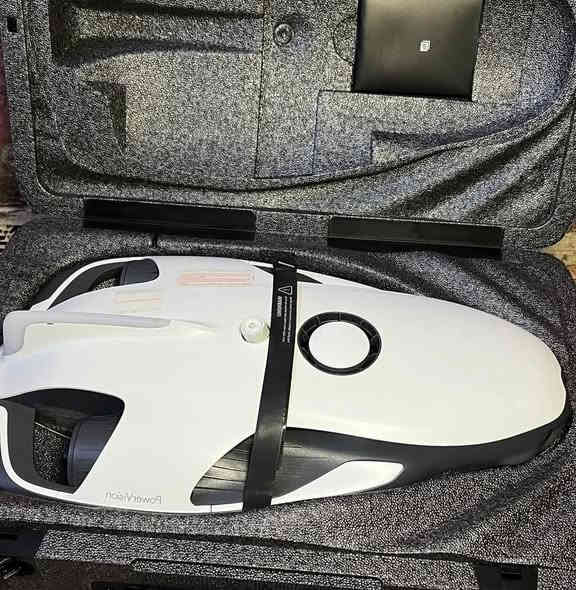 درون مائي 4k جديد غير مستخدم اتصل وتدلل *********** السعر 350
