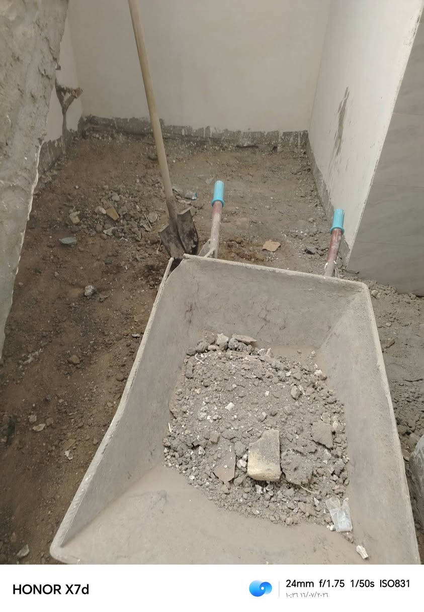 السلام عليكم نشتغل تنضيف تصعيد طابوك رمل تنضيف منازل رمل وطابوك كلشي نشتغل ***********

