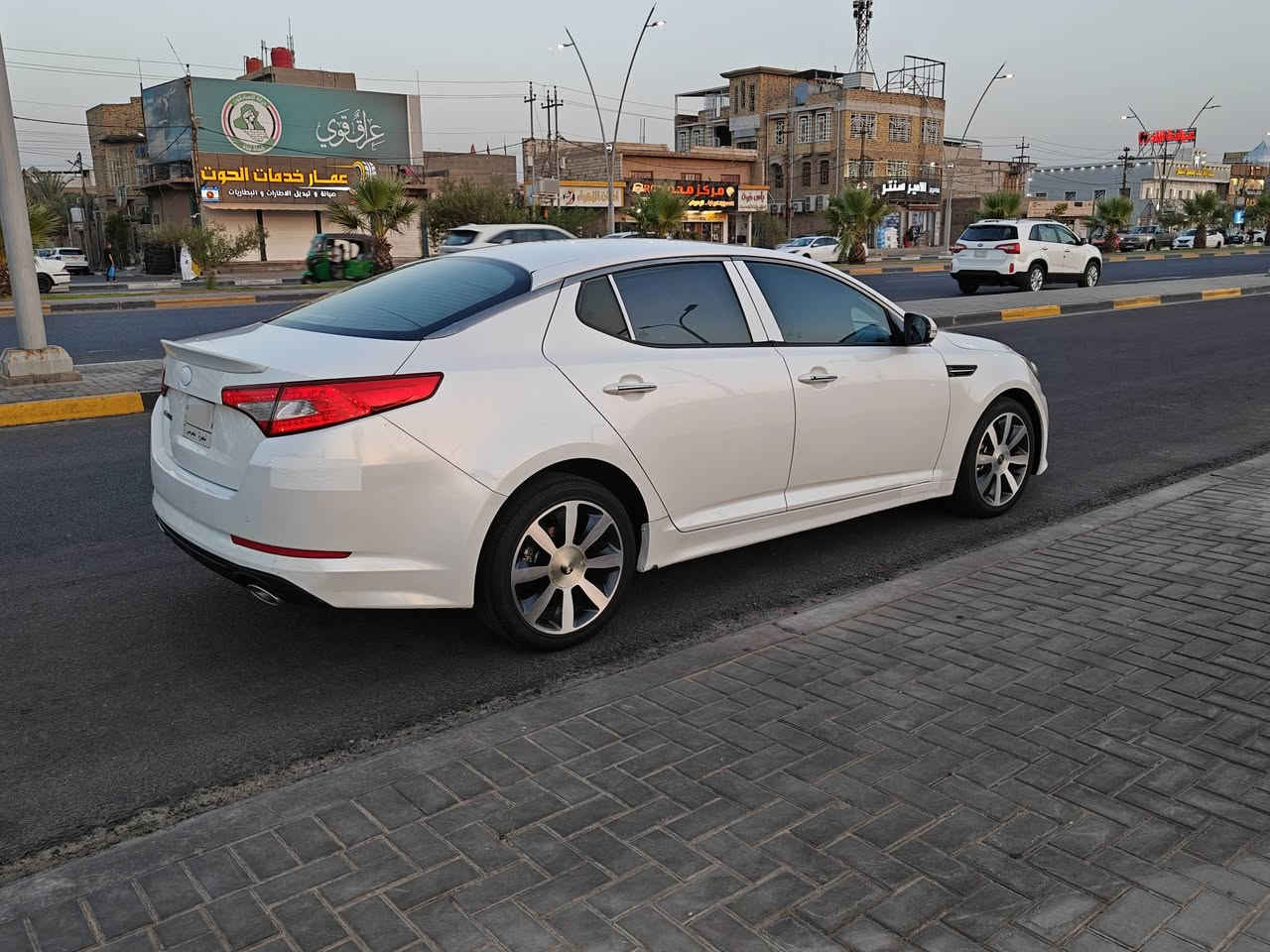 السلام عليكم اوبتيما 14 خليجي فول مواصفات مكينة دوش 2400 جاهزه 
بيها قطعه وحده صبغ اثر طخه جاملق امامي فقط باقي كله 

كله كفاله وبارد اصبع مكينه كير تبريد حداده تايرات كلهن كفاله 

الوصفات فول بصمه شاشه كامره حساس تحكمات تبريد خلفي ناقصها بس فتحه ما بيها        السعر 132 

     

             ***********
