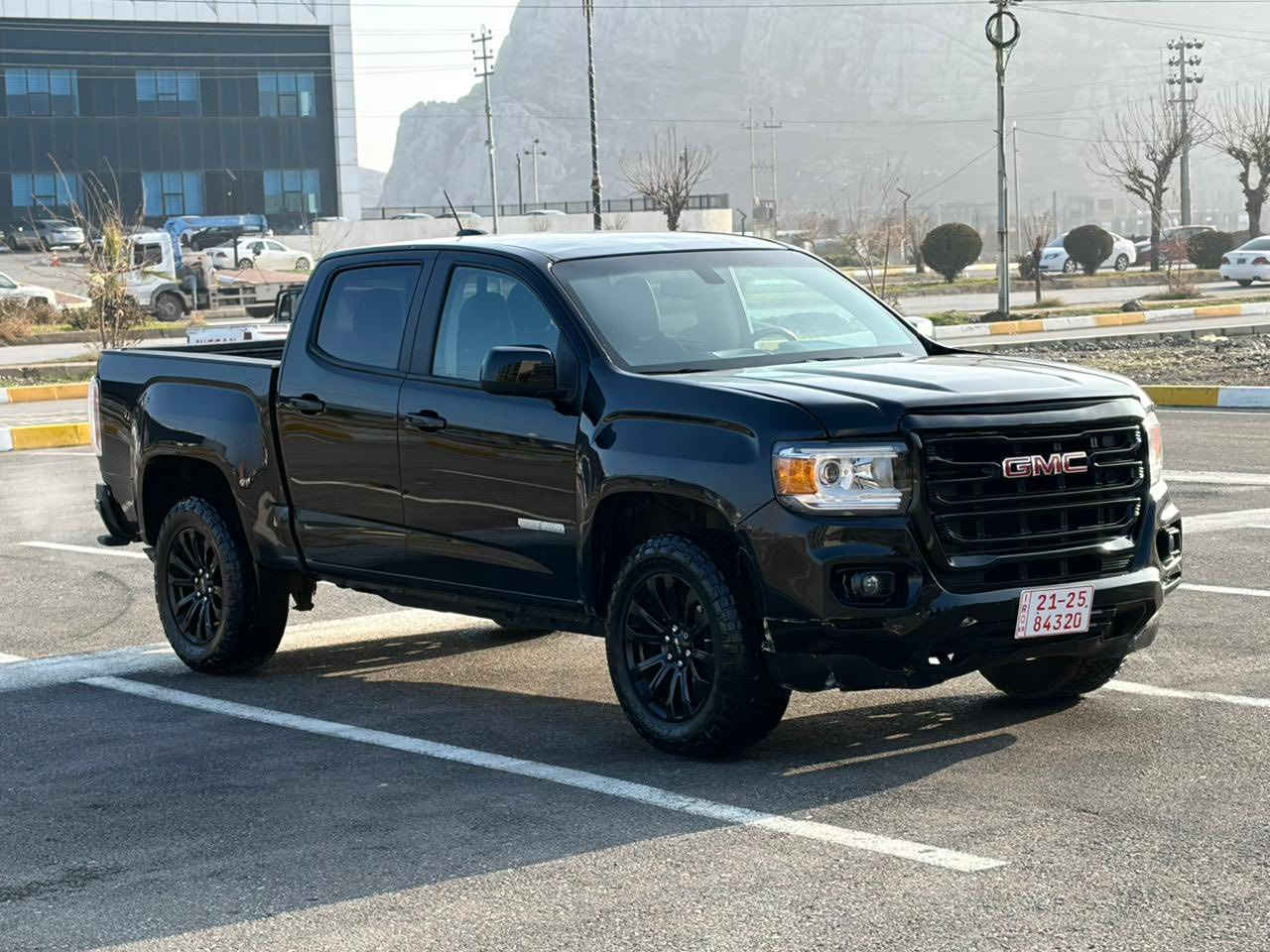 ئۆتۆمبێل: GMC Canyon 

مۆدێل 2022
ده رگا گه وره و بودى كورت
تەنها ٢٦ هه زار ڕۆشتوە

ســــعر $ یەک کۆمێنـت بکە راســـتەوخۆ بــۆ دێـــت🟢

مەکینە 6 بستۆنی مەرغوب
سەیارەکە دوو پارچەى بۆیاخە وشاصي قرنجي پيوەيه 
دووپارجه شى كليرى امريكايه
سه قفەکەی بەهۆى كونتينەرەوه 
كەمێك قەپ و قؤپى هەيە
کوشن کارەبا ، کامێرە ، جام سەحب ، ئاوێنە ئۆتۆ 
تەحدید سورعە، ئۆتۆماتیک
سەیارەکە یەک دینار مەسرەفی تیانیە هەمووگیانی بەشەرت
گێڕو مەکینەو تەبریدو بەناوکردن و غرامە هەمووی بەشەرت
دوو مانگی لەگەڵە بۆ رەقەم کردن

ژمارەی خاوەن سەیارە:👇
*********** 
 ***********
