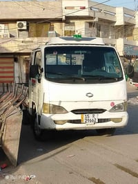 كيه؟سامسونك؟السياره نضيفه؟ وحلوه.. بسمي.؟ كيرومحرك.وكسن. وشاصي محور تخ...