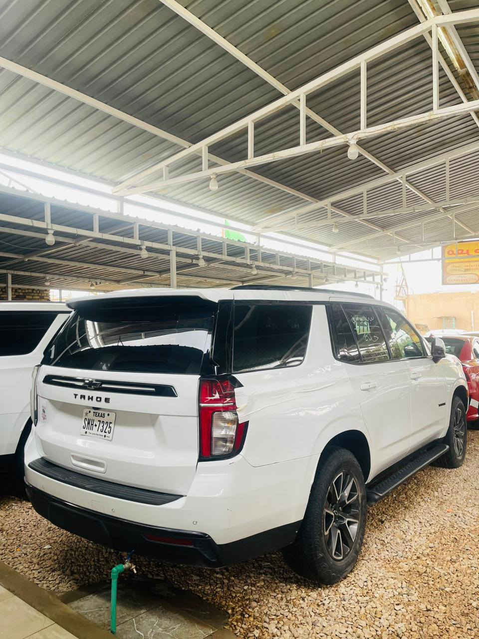 السلام عليكم تاهو.موديل2023.   z71 كفاله من الصبغ بيها فقط بارد بلجاملغات الخلفيه. حادثهامرفق بالصور  عواصف من أمريكا بدون رقم. السعر 420 وبيها مجال مكاني بابل ***********
