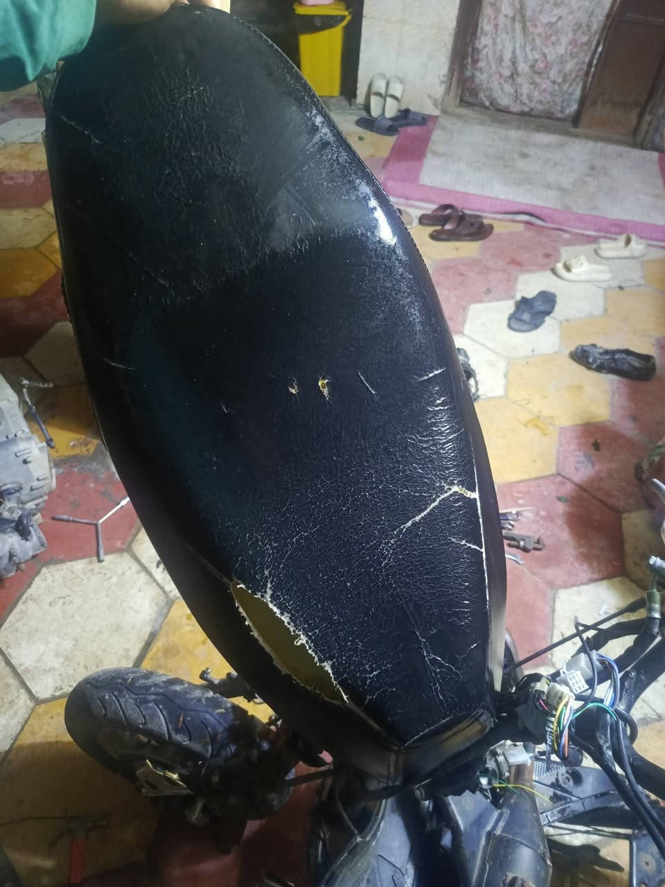 السلام عليكم غراض ماكس للبيع مكينه سلف 55+عقل+كابريته اصليي+ضفيره الصلي فيش+هورن+شاصي+واير مال سكليتر+واير بريك+وياله هنه وتوايرهن+تانكي مال بانزين+دبل رياضي ايشي تريده راسلني وانه بخدمتك عنواني ناصريه سوق الشيوخ الصناعه وبخدمت الشراي


**إذا كنت صاحب هذا الإعلان وتريد حذفه لأي سبب، رجاءا أرسل رسالة إلى الدعم الفني**