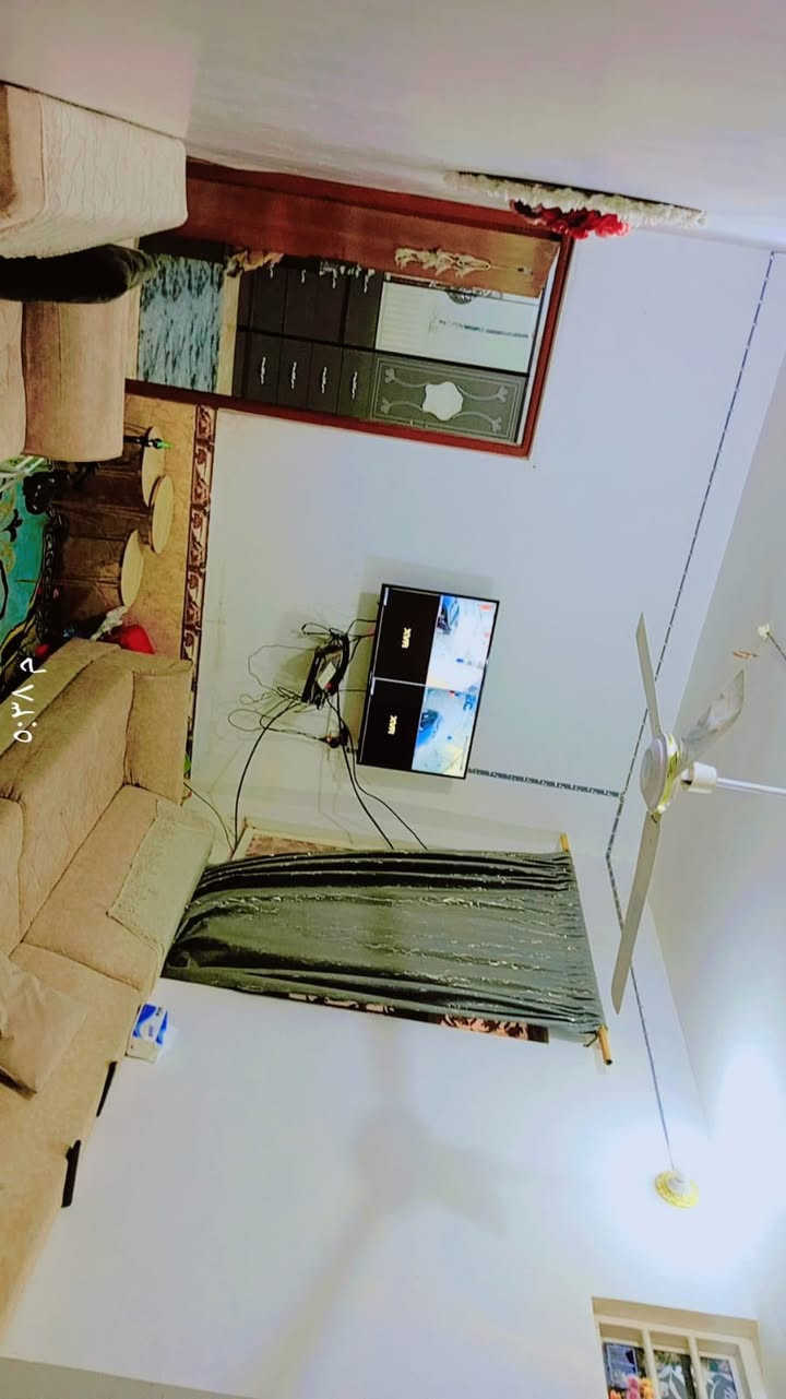 بيت 100 متر
يــالله بيت 100 متر 
اساس وسقف صب كونكريت 
بناء مرتب غــــرفـــه صــــالـــه اســـتــقــبــال مــطــبـــخ تـــخــاريـــج خدمات مشمول بالتطويب سعره مناسب 
عنوان البيت شارع المطار القديم فرع سيد هادي مقابل محطه الشارقه 
السعر 27 بي مجال  للاسـتـفـسـار *********** واتــســاب +اتــصـال 

#مكتب_الحجيمي_للعقارات_قرب_صيدليه_الالفه 
#تــرمــيـم_بــنـاء_ايــجـار_رهــن_بـيـع_شـراء
