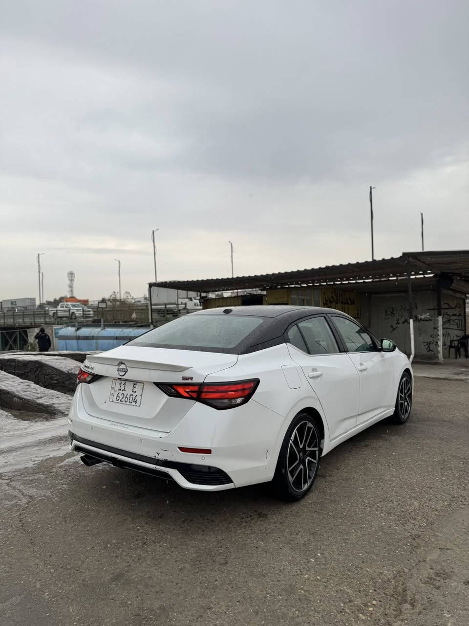 السلام عليكم
نيسان سنترا 2025 SR  تو كلر وأرد امريكي فول مواصفات محرك 2000 
1-بصمه 
2-رادار امامي خلفي 
3-حساسات خلفيه 
4-لايت زينون بلادي 
5-مري إشاره ورادار 
6-نضام ايكو اقتصادي 
7-تحديد مسار
ماشيه 18 ميل 
————————————
الحادث جاملغ وبنيد + تصليح بل باب فقط 
السعر 138 بيها مجال بسيط للاستفسار ***********
