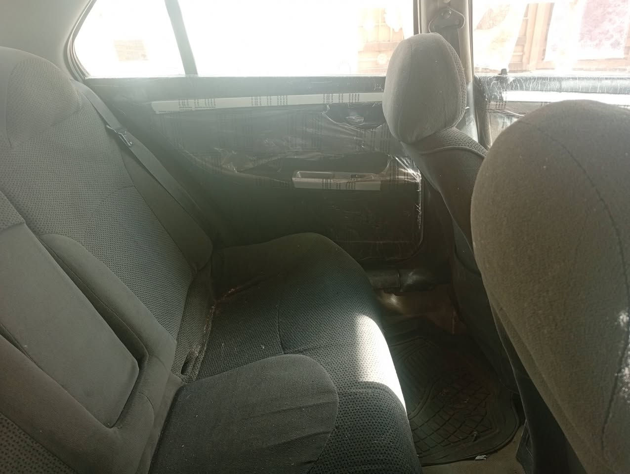 السلام عليكم سمند سورون موديل 2012 سيارة مبدل فقط البنيد والدعامية الأمامية 
اتصل 
 *********** السعر 42 ،$
 بابل ناحية النيل
