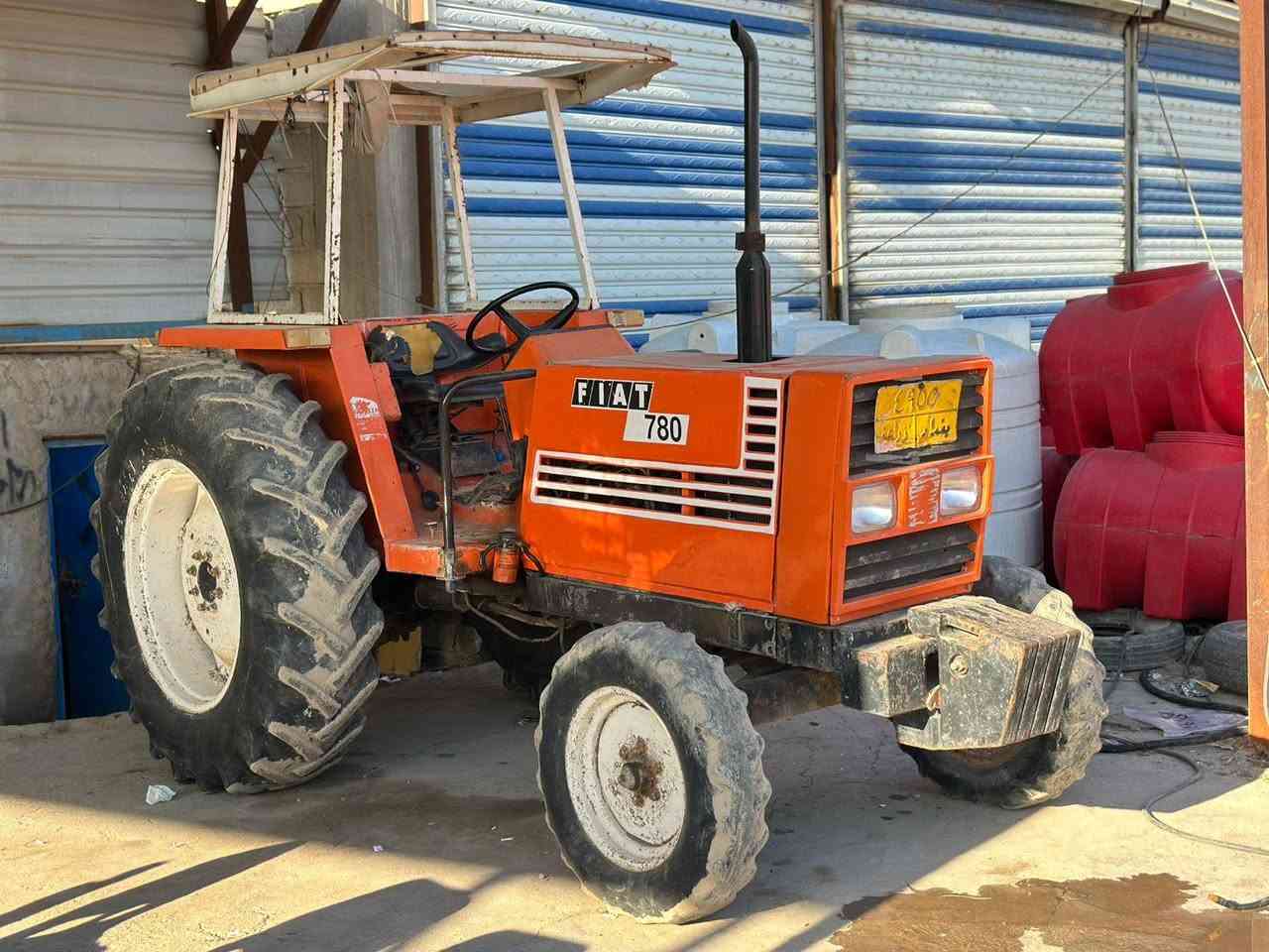 سلام عليكم من رخصته الادمن المحترم 
للبيع فيات 780 مكينه كدامك وكلشي مواضح 
سنويه ورقم بغداد بدون تحويل مكينه جاهزه للعمل
مكان واسط قضاء الزبيديه الاستفسار اتصل وتدلل 
***********
