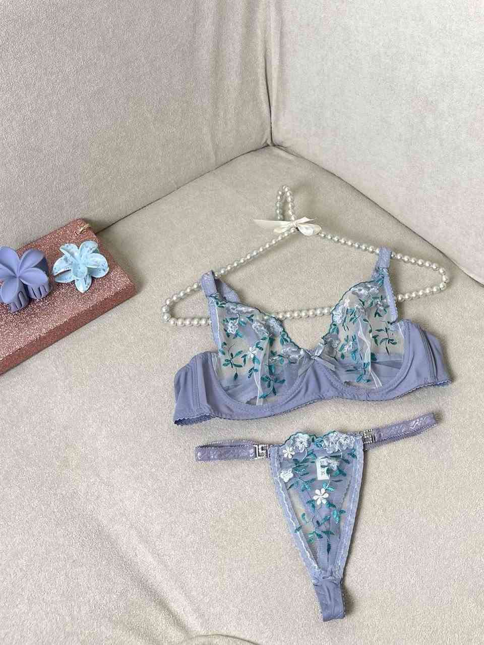 سعر الدرزن 70 
جملة فقط


**إذا كنت صاحب هذا الإعلان وتريد حذفه لأي سبب، رجاءا أرسل رسالة إلى الدعم الفني**