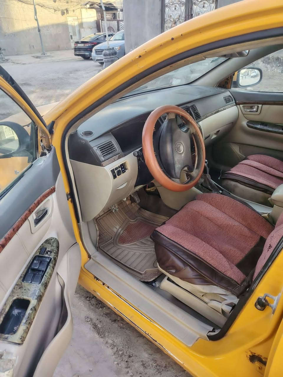 للبيع جيلي موديل 2012سياره جاهزه مكينه جديده هستوني شادها كير حداديه مكينه خير من الله رقم بابل ماندل صحبها اتعهد من سرقه اوعشائر مكاني بابل حله مركز المدينة السعر 18اوبيها مجال ***********
