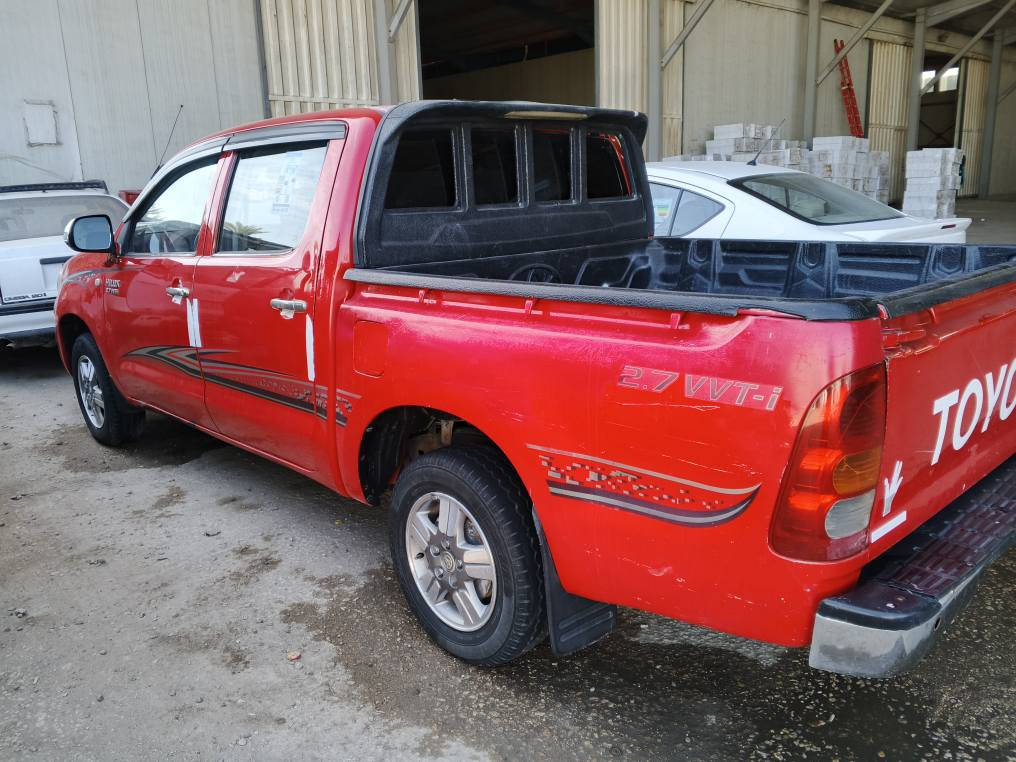 فلاونزه 2009رقم واسط الماني كير محرك حداديه جدد السياره بيها صبغ بابين جه العبري وبيها بضلع الجاملغ الخلفي مكاني بابل رقمي ***********
