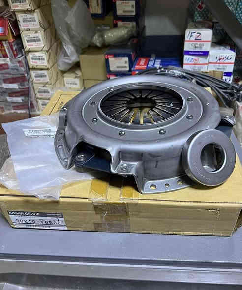 بسم الله 
يتوفر جميع قطع غيار 
وحدادية صدر كامل 
نيسان بترول فتك 
عبدالله الكعبي
 ***********
بغداد علاوي شارع 6
تتوفر خدمة توصيل
