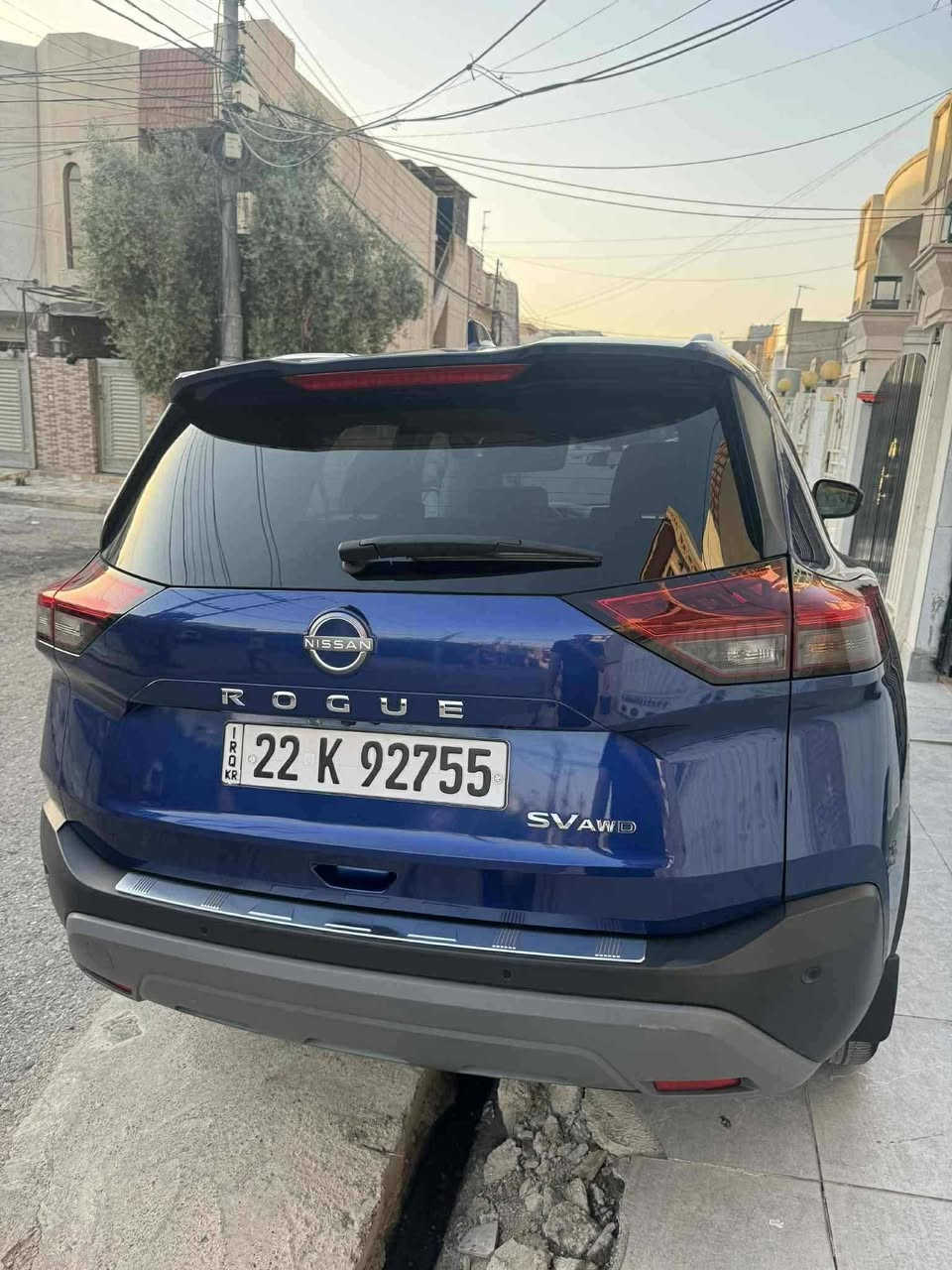 سلام عليكم للبيع نيسان روج فول فول مواصفات سعر  (١٤١)ورقة
موديل ٢٠٢٢ محرك ١٥٠٠ تيربو ماشي ٢٩ ميل ضرر واضع بلمنشور ٣ قطعة مبدل بيلادي نفس لون ٣ شبر سبغ بلبنيد و دوسة جهة سايق مسبوغ  بدون دواخل بدون ارباك ارباكات كل سليمة  سيارة رقم اربيل نفس يوم يتحول بسم مشتري،  بنسبة مواصفات فول فول ١/١ مواصفاتت
بانوراما، بصمة، تشغيل عن بعد، بريك بصمة، دبل اكسل، كشن كهربايي، داخل ابيض ، رادار ٣٦٠، حساس، ويل كروم،
ملاحظات، محرك مفتوح بس شرط مابي اي شي،  فقط بيع نقد ولا مراوس
  و بعد هواي مواصفات
مكان اربيل  ***********
