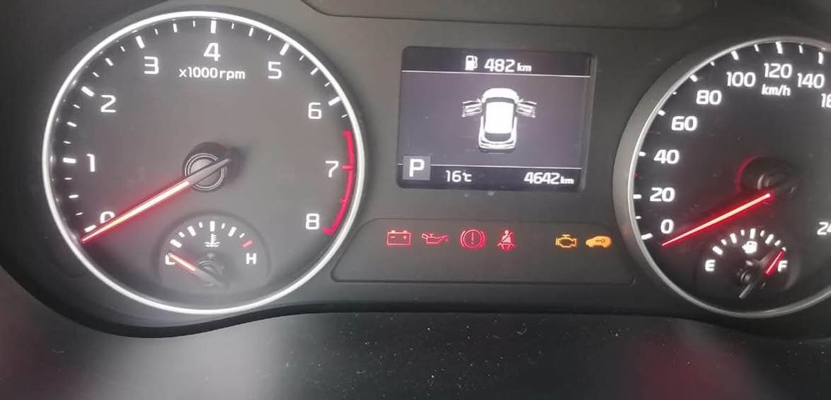 السلام عليكم كيا سيلتوز 2023 خليجي 

اخوان من الأخير سياره اسبشل فول 

مواصفات 

بصمه فتحه تحكمات 
وايرلس  مقابض نيكل 
مدخل يو إس بي امامي وخلفي 
مع تكيه وسطيه ترحيب ومرأه جانبيه 
ترحيب ذاتي إضافه إلى أناره داخليه الألوان 
استيرن جلد حرف دي علامه سيلتوز 
سبيره وعده على وضع شركه 
دواخل سياره كلها بيانو بلاك 
ودواخل السياره والكشنات وبطاين بيبان 
جلد نقشه 
أوف وايت لد نهاري امامي خلفي 
بك لايت لد ولايتات  زنون  5 عدسات 
وكشافات 3 عدسات زنون وأشاير ثلاث خطوط 
ماسحات اوتو واضاءه داخليه مع موسيقى 
تشغيل عن بعد شاشه كبيره لمس أندر ويد
كأمره اصليه دواره محيطيه 
ذن مواصفات لا شي عن باقي 

ماشيه 4000 زيرو على وضع شركه 

اخوان سياره سعرها جوه سوك 

السعر 197 وبيها مجال 

الرقم *********** 

مكاني البصره وعندي هم وحده بيضه نفسها بسعر اقل البصرة, العراق
