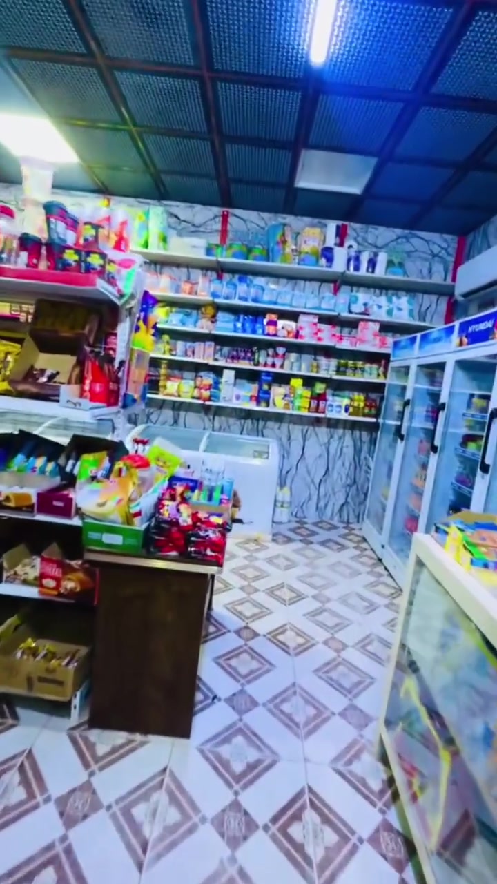 أسواق للبيع الديوانية في حي العسكري. قرب فلكة العلماء بسعر مناسب  ***********
