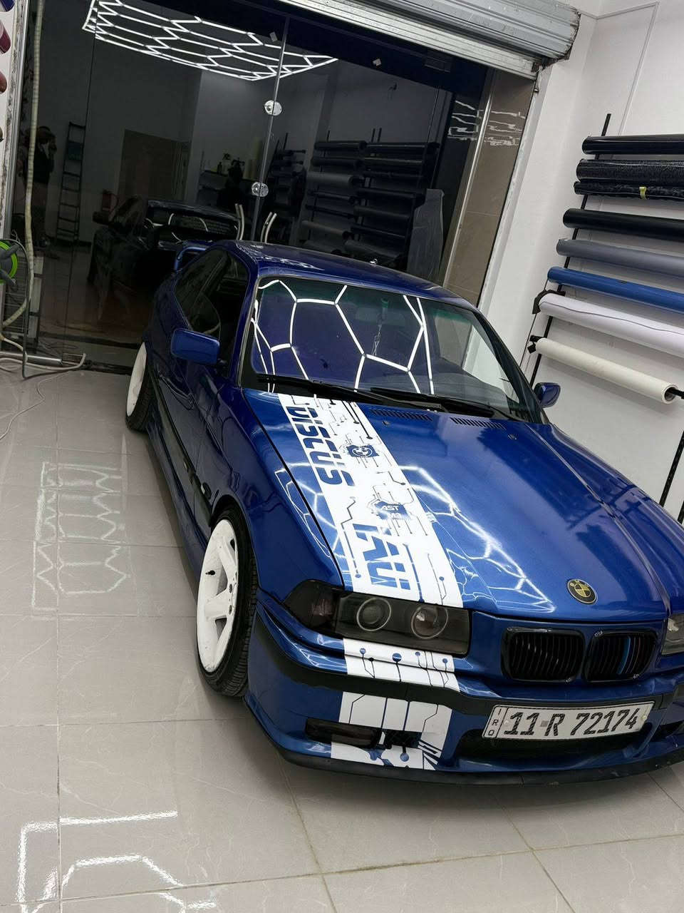 (وين عشاق الممييز)
BWM E36  موديل 1994 سيارة. ( 💙🚀M3) تك باب
السياره كامله وجاهزه اخر حبه من مكينه وكير وتبريد 

(التزويد السياره🚀🔥)
١-كير جاترك
٢-اكسل قفل طياره وليسه لحيم 
٣ -دركه رياضي  
٤- اكزوز +بوابات تفتح وسد صوت رعب 🔊
٥- سياره مبرمجه عد بطل ذولفقار طلقات نار  
٦-دمام صوت 🔊
٧-شوته رياضي  
٨ - سياره عليه كامبر ( تفحجيه تايرات)
٩-مكينه 28 حشوت المكينه 30 
١٠-سياره مهبطه 
١١- اربع عدسات ماصدات دخانيات
السعر٧٠ بيه مجال حك جيه
١٢-سبايدر طابقين
١٣- ضفيره سيمنز)    (وبل خدمه_(***********)

