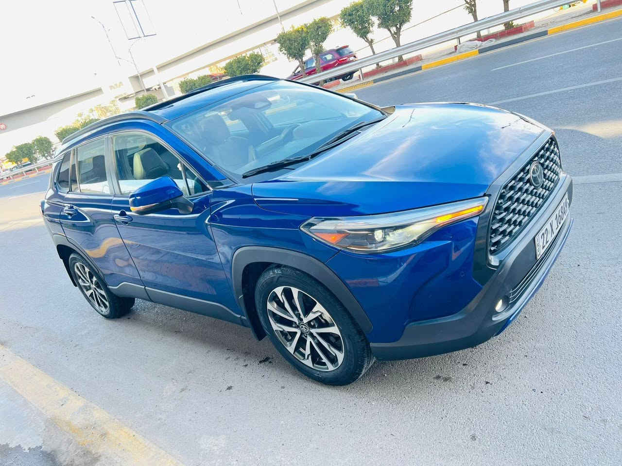 السلام عليكم عندي كروز تويوتا. موديل 2023 ماشي ١٨ حقيقي عله وضع امريكا ترقيم ودخول جديد فول ١/١ 

مواصفات بلاتنيوم فول للاخير محرك ٢٠٠٠ بانزين مو هايبرد شي راقي ياباني اصل امتياز امريكي  ١/١
الضرر ///باب سايق 
ارباك ستيرن مبدل اصلي شركة 
العداد //١٨ 
ترقيم //اربيل بسمي تحويل مباشر 
لون //ازرق 
جنطه كهرباء سلايت بصمه تشغيل عن بعد جلد دمام خلفي وامامي تبريد قطعتين كشنات كهرباء وتدفئه. شاشه جبيره. وعداد دجيتل ويل كاب كروم محرك ٢٠٠٠ بانزين فول رادار 

سعر ١٧٤ ورقه مرقم جاهز جديد 
مكاني بغداد نزله جسر ١٤ رمضان 
*********** وتساب 
*********** اتصال بغداد, العراق
