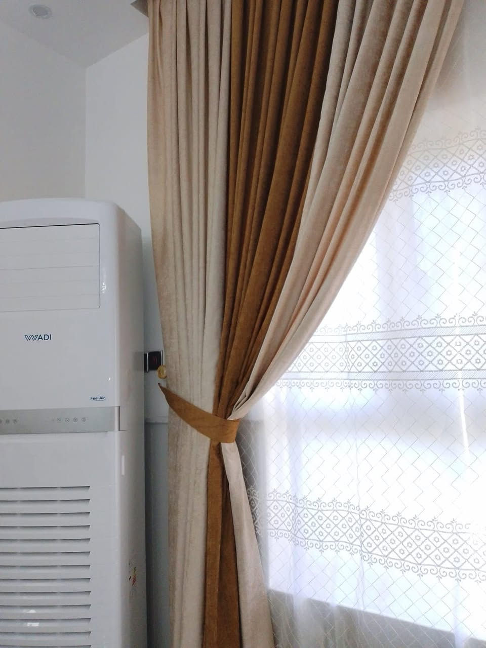 السلام عليكم بردات وكرويته للبيع للاستفسار ***********
