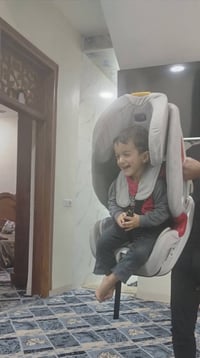 كرسي أطفال مال سياره من عمر سنه لحد ٥سنوات ماركه بيبي لاند أصلي سعره ٦...