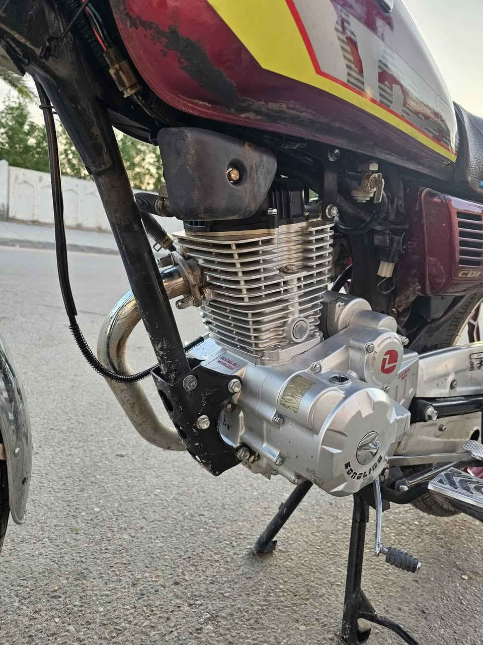 السلام عليكم سونك محرك 200 المكينه خير من الله
موديل 2024 نقوصات قليله أوراق بيها ورقه وحده
الدراجه اريدها مراوس بيراني موديل 20 و 21و 22فقط
الاستفسار
*********** واتساب موجود
