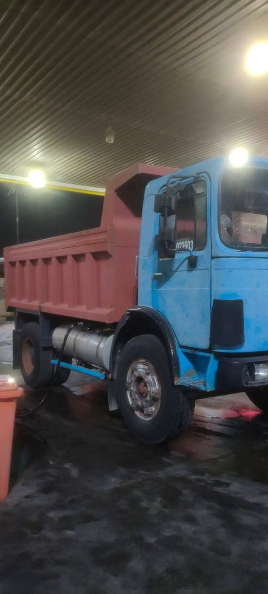 السلام عليكم
روماني للبيع موديل 82

تخم تاير 24 سبرناگات جدد اكسل البي نص جي اف 

گير 25مكينه مان 125 بيهة بخار بدي نظيف كلش 

سيارة جاهزة گبل للشغل سيارة معروفه ع الخط 

السعر 12مليون وبيهة مجال للطيبين 

***********

ملاحظة الشاصي غير مكفول
