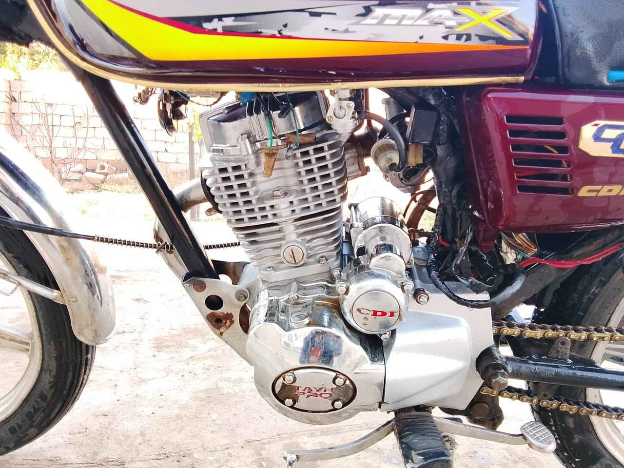 سلام عليكم دراجه البيع جني موديل 19 ناشاط فول مانقصه كلشي مكان بيجي سعر 300بي مجال  شراي موشراي لا تعبني أومروس ***********
