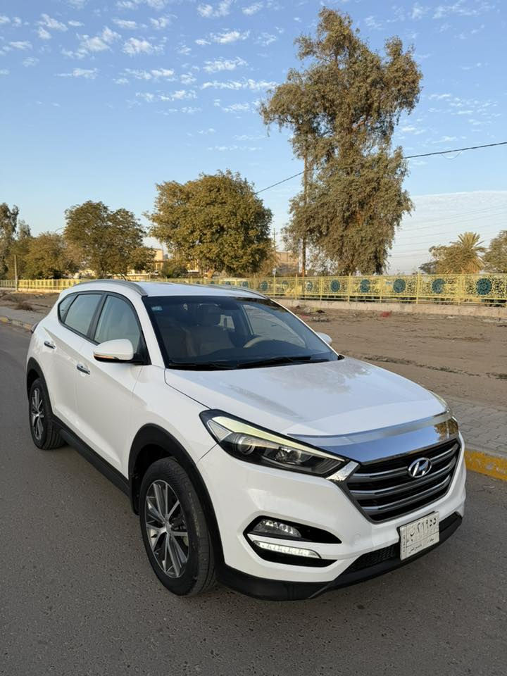 السلام عليكم توسان خليجي  2016شكل 18بيهة صبغ جاملغ خلفي وتبديل قبق الجنطه بدون اي دواخل وباقي التفاصيل موجوده بل سونار محرك وكير مامفتوحه عل وضع الشركه سياره ماشيه 128حقيقي السعر 150وبيه مجال مكاني بغداد المحموديه ***********
