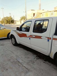 نيفاره للبيع مديل2014  07726596524