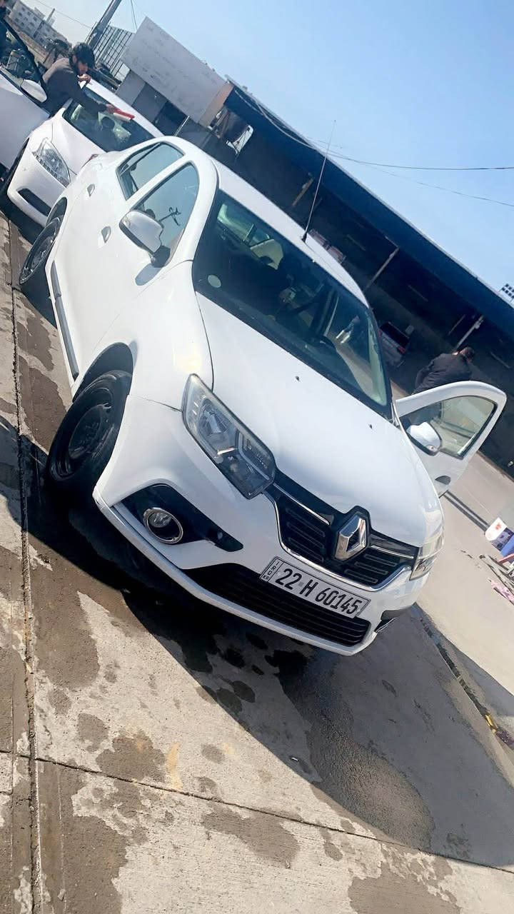 رینۆ 2020 تەنها چوار پارچەی پەمپە بێ لێدران پێش و پشت کەپس گێر و مەکینە و هەمووشت بە شەرت رەقەمی خاوەنیم داناوە  نرخ 75  
*********** أربيل, العراق
