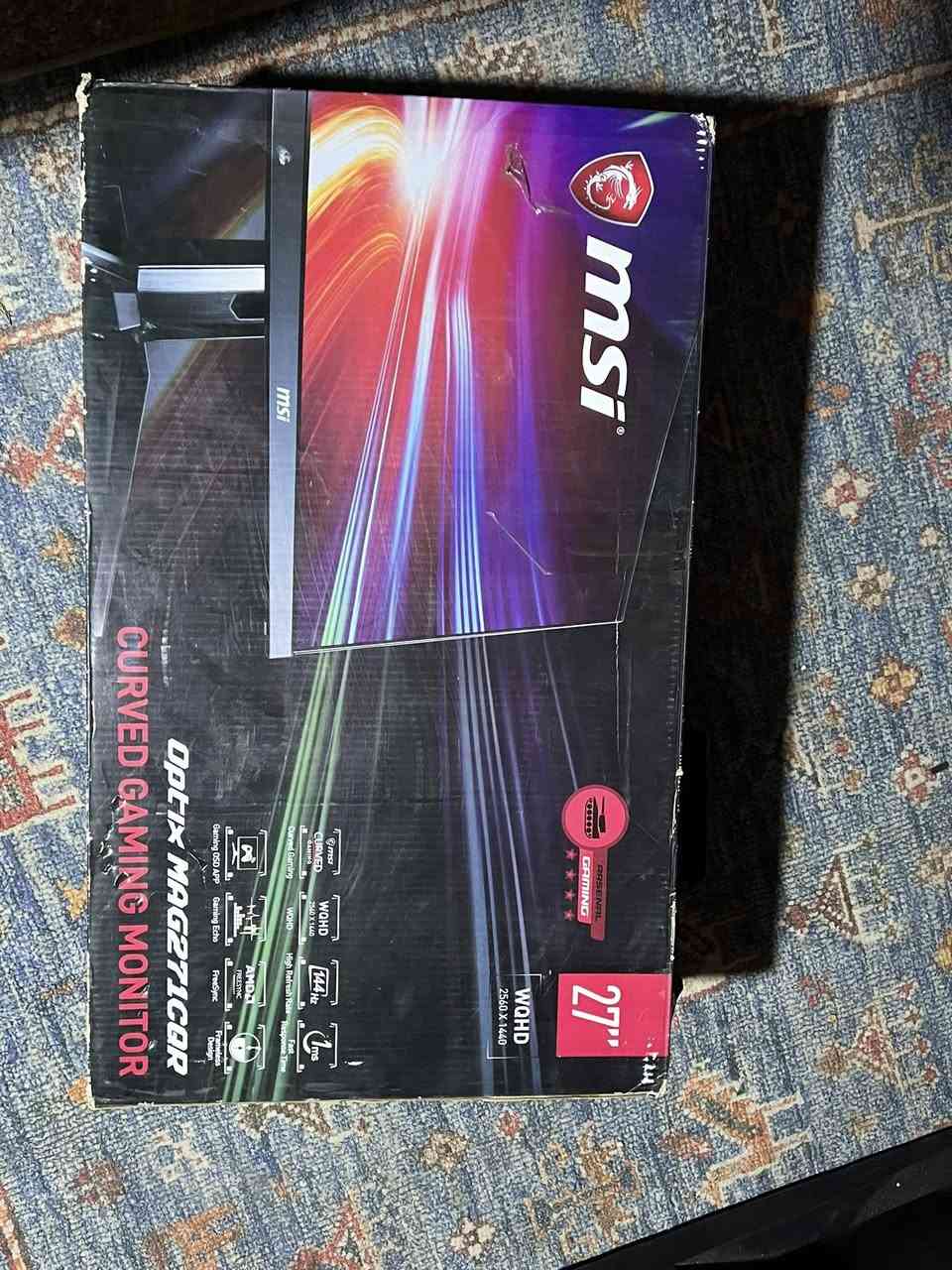 شاشات ٢ للبيع استخدام اشهر 
1 MSI 
2k 
IPS
27
1ms
گيرف
144hz
RGB خلفي 

2DEEL
22
ستاند قلاب ٣٦٠
60HZ
بيها خط بسيط ميبين بل خلفيات السوده 
السعر خاص او اتصال على هل رقم ***********
