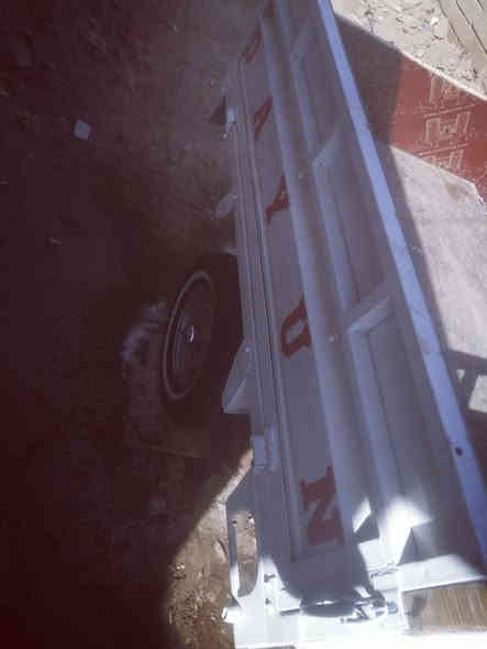 سلام عليكم للبيع مديل 15 وراق محركك توني شده غراض كله جديده بدي توني صابقه كله جديد احله من صوره بعد وغراضه موجودات وياه اني مهلسه وشراي بيه خير ويدلل سعر خاص مكاني ناصريه مركز ولامو شراي فدوه لايشلع كلبي؛. ***********
