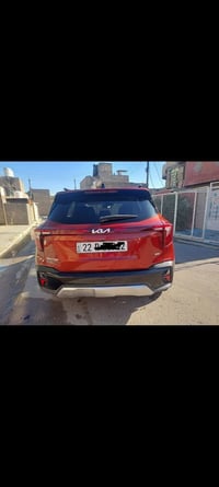 كيا سيلتوس موديل 2024 فئة SX فول مواصفات عدا الفتحه  السياره المحرك تي...