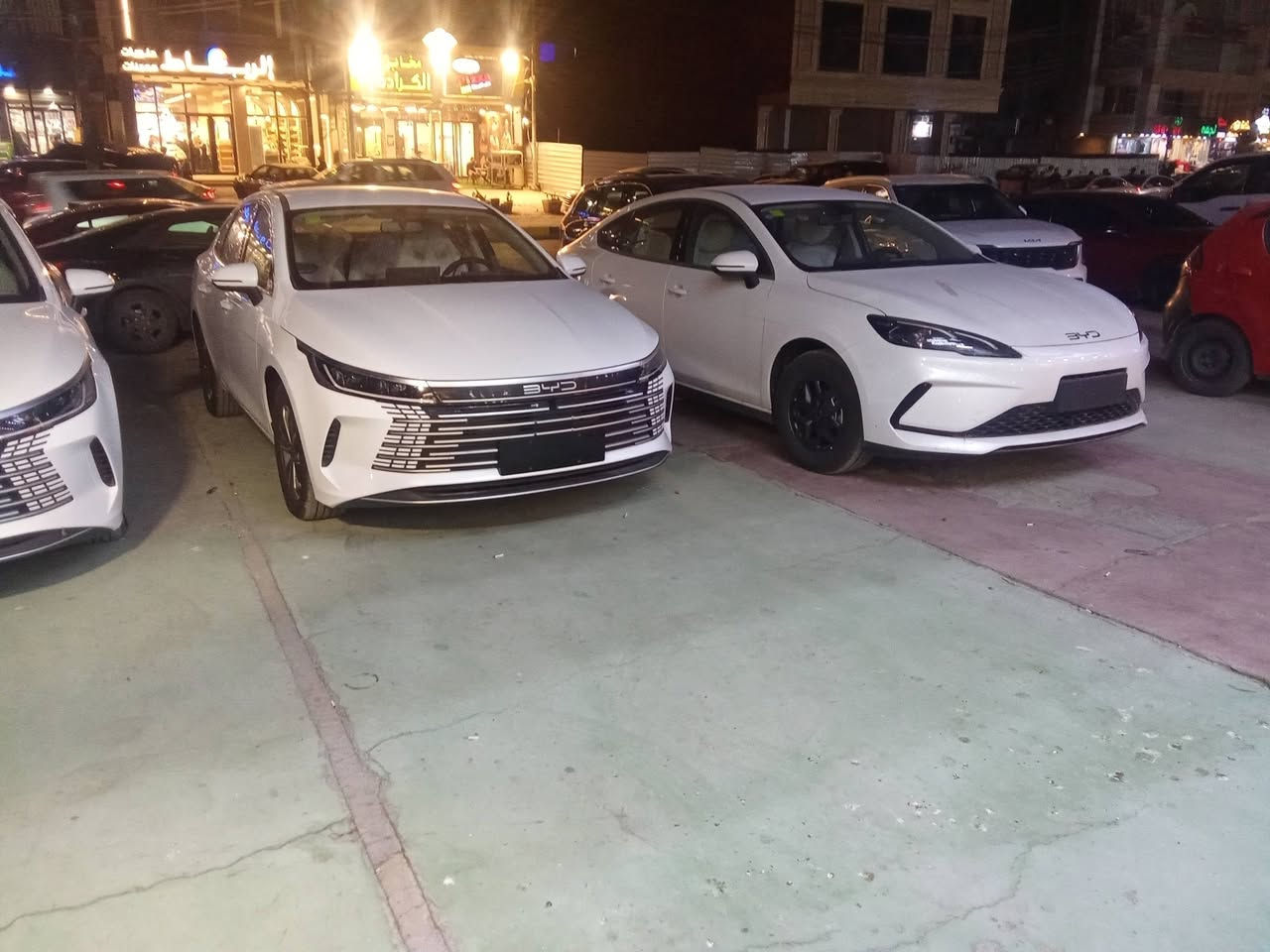 بدون كفيل استلام فوري نفس الحظة
بنظام الاقساط الداخلي يعني داخل الشركة تسدد الاقساط 

ملاحظة البيع فقط بغداد 
بغداد فقط 
بغداد فقط 
بغداد فقط 

وكل المحافظات ع راسي 

ويوجد أيضاً نضام كفيل ع مصرف 

بيوايدي زيروه استلام شركه موديل 25 بمقدمه 60 ورقه
 
القسط الشهري 600 الف صافي 

مرقم وكامل 
للاستفسار اكثر الاتصال ع الرقم التالي ماجاوب فيس فقط واتساب او اتصال 
***********
