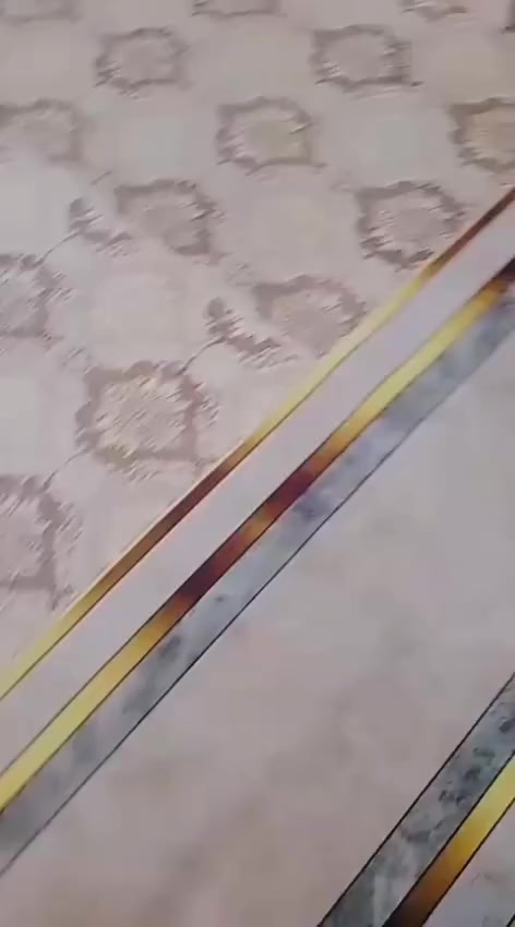 دار للبيع مطلوب للسكان 60مليون  125م حي البلديات خلف ضغط الخشب طابقين بناء درجه اوله  بناء هاي السنه
سعر الكلي 130مليون باقي التفاصيل زورو
 #مكتب #الكلابي او اتصال ***********
