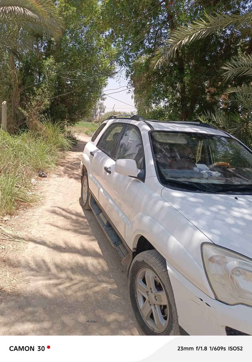 السلام عليكم سيارة كيا سبورتج
موديل 2010 جاهزه خير من الله گير محرك تخم تاير @
تبريد ثلج رقم واسط ب اسمي مداور ثاني يوم 
للأتصال على الارقام التالية
***********
***********
