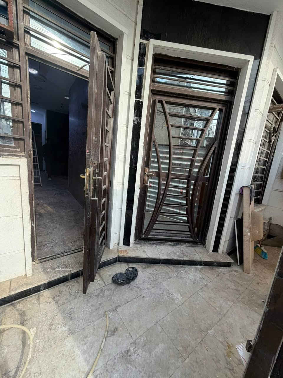 للايجار في السيديه
دار سكني مساحه 120 متر 

يتكون من مدخلين صاله مطبخ خدمات ثلاثه نوم 

سعره مليون موقع ضهر مدينه العاب السيديه 

للاستفسار 

***********

*********** 

مكتب عبدالله الرفيعي
