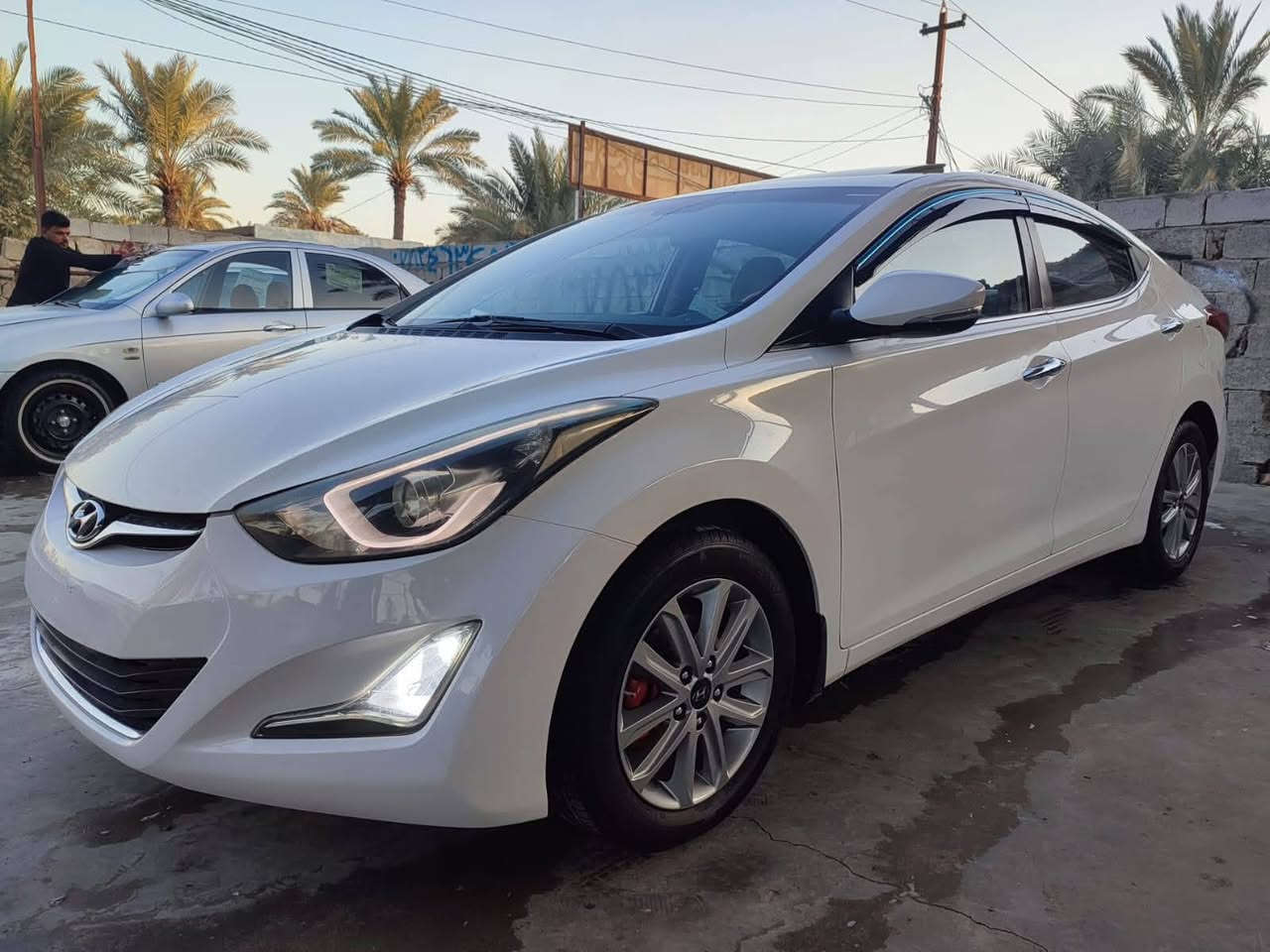 سلام عليكم
النترا للبيع موديل 16 خليجي كفاله من صبغ وضربه وشخط بيه قطعه تبديل فقط جاملغ ألامامي مال جه اليمنى. سياره جديده بمعنى الكلمه فول لمتد واحد عل واحد تحكم ستير ثلاجه شاشه كبير مع كاميرا. السعر 129وبيه مجال مكاني ناصريه. انا مكلف بنشر هذا رقم راعيه ‏. ‪0785 741 1335‬‏
