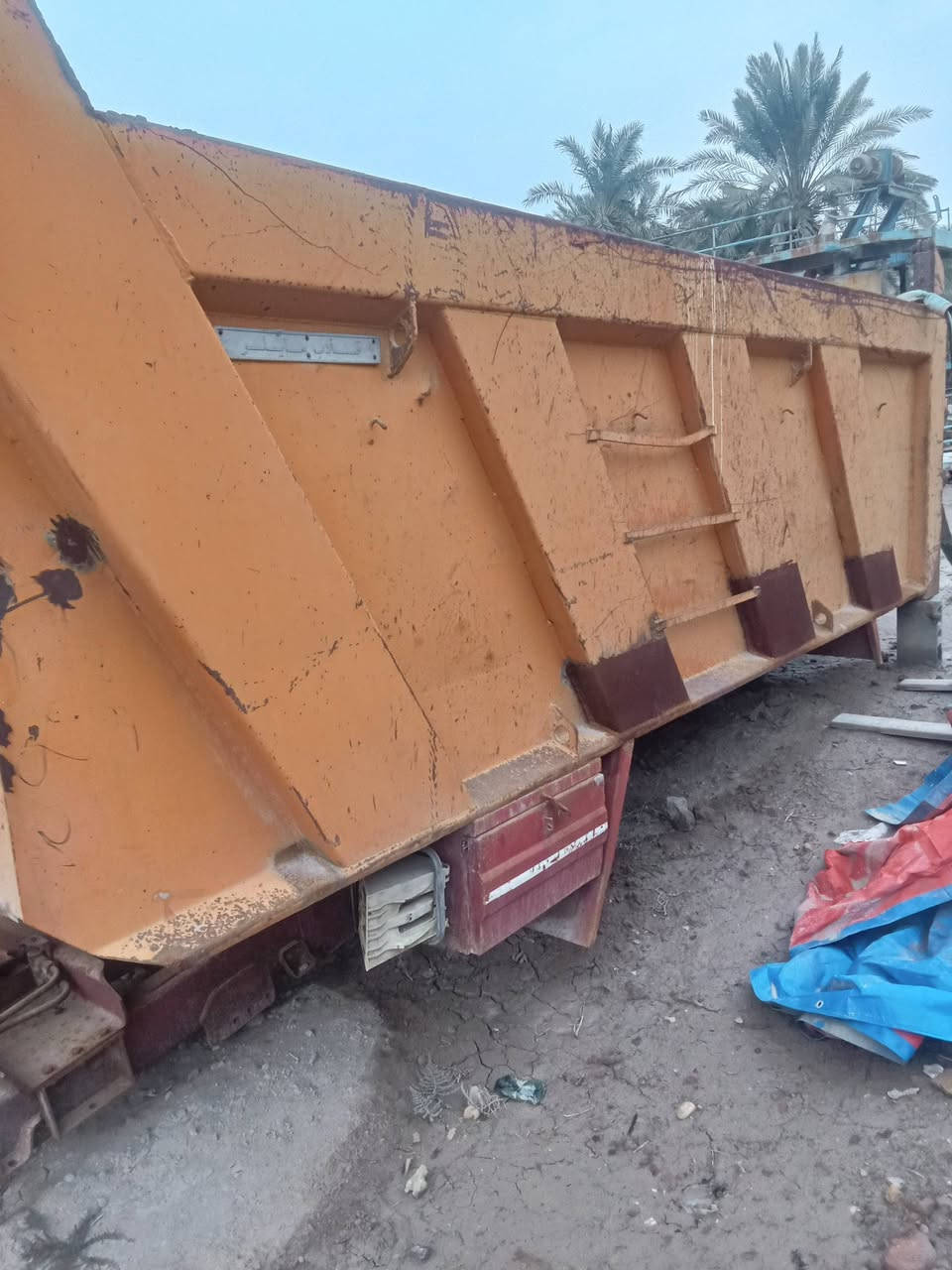 بدي للبيع جديد 5وربعالبصرة الدير***********سعر75ورقة
