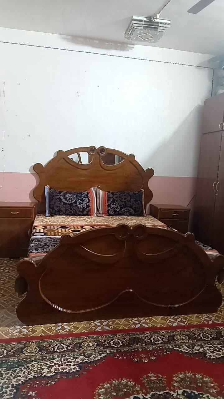غرفه 6باب ملحق احطاطه
خشب صاج ايطالي نضيفه 
مكانها هبهب حي الشهداء قرب مدرسه اسد الله 
للاستفسار الاتصال ع ***********
***********

