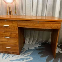 ميز دراسة • من هوم سنتر • اليرموك حي حطين