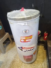 كيزر لبيع السعر 50الستفسار 07703007681شرط بعده بجيسه