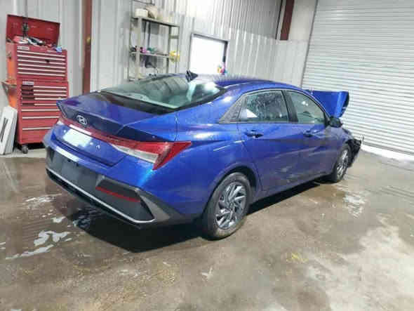 السلام عليكم النتره موديل ٢٤البيع سياره ماشيه 18الف مايل سياره نظيفه وحلوه حادثها كما موضح في الصور حادثها بنيد. وجاملغ صطحي بدون دواخل صبغ فقط 
بصمه شاشة ديجتال السعر 145 وبيها مجال مكانها بغداد
***********
