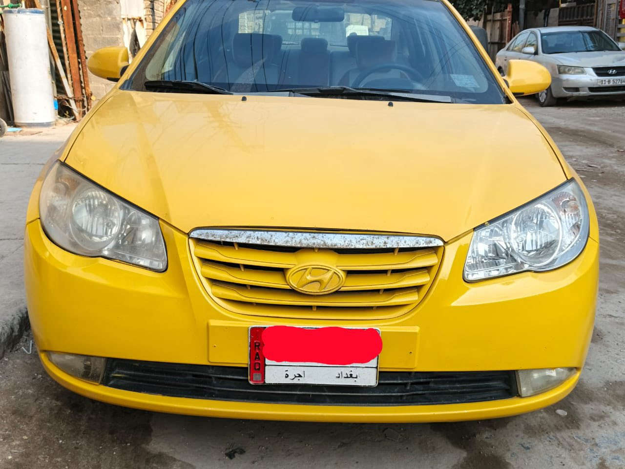 سلام عليكم الانتره للبيع 2009 مكفوله من الضربه والتبديل ليبل واحد سياره نضيفه مكينه تبخر العنوان بغداد السعر 105 ***********
