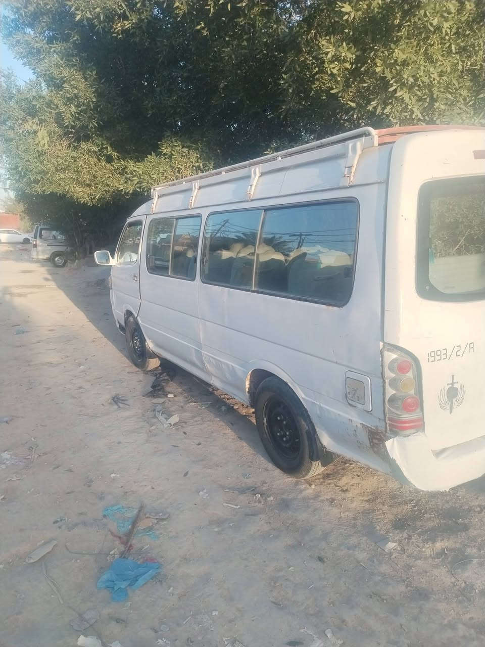 سلام عليكم سياره جنبي حره ماعيزه كلشي *********** السعر 65
